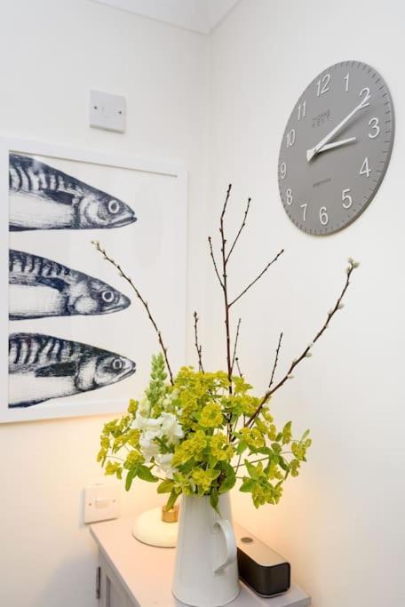 Bijou Coastal Apartment In Polperro With Hot Tub Onsite Parking Downhill Walk To Village Eksteriør billede