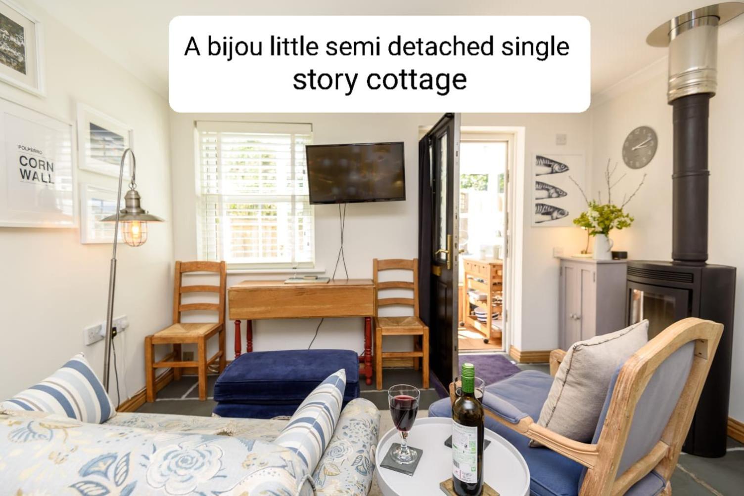 Bijou Coastal Apartment In Polperro With Hot Tub Onsite Parking Downhill Walk To Village Eksteriør billede